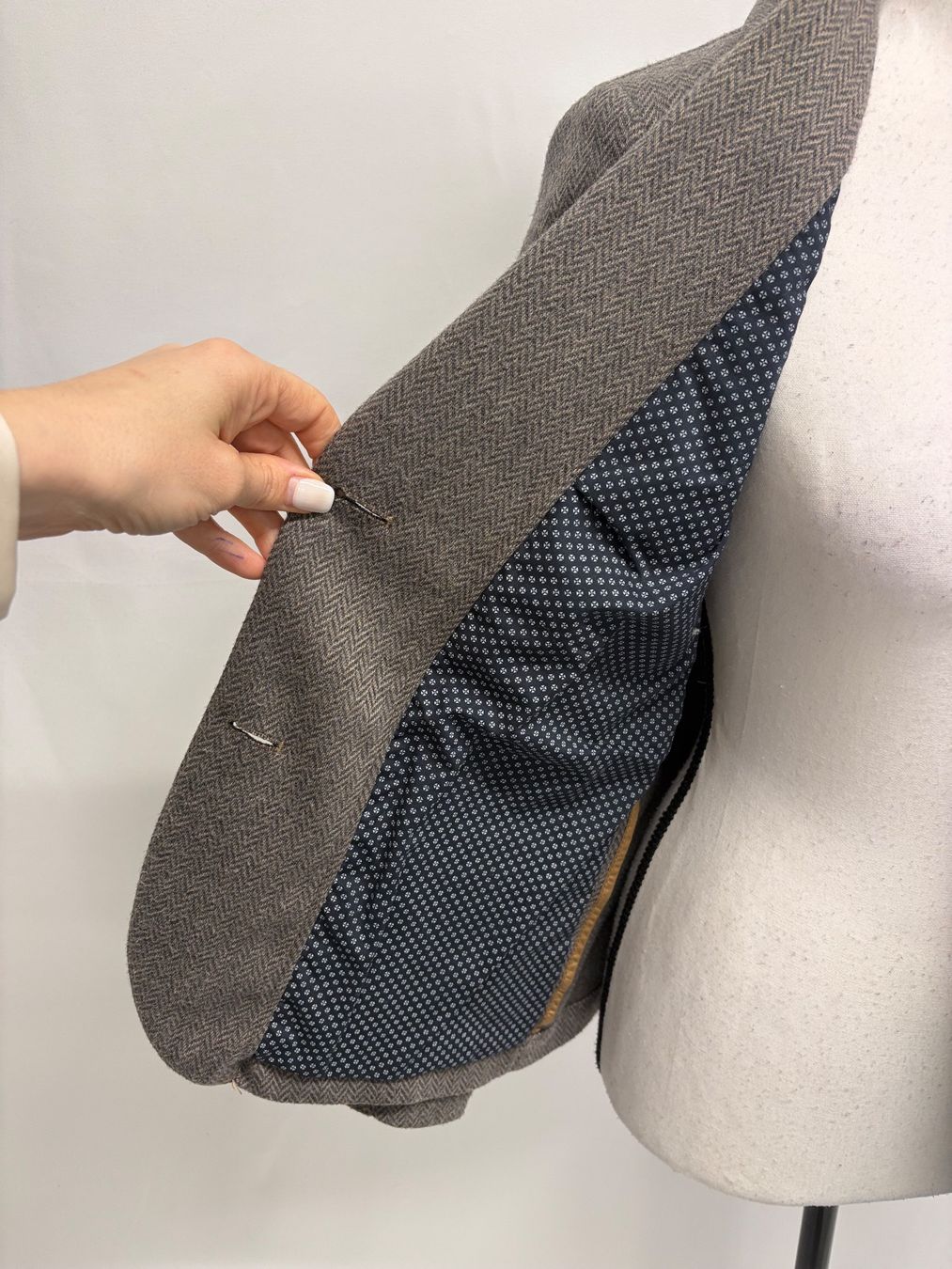 Camel Giacche: Camel Active Blazer braun 36 Fischgratmuster Baumwollstretch – Usato da Regensdorf venduto da secondchancefashion 4
