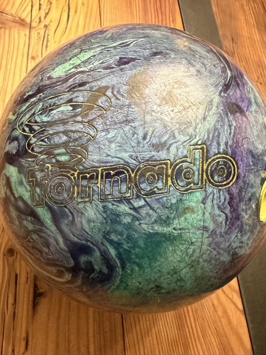Palloni: Bowlingkugel Set: Ebonite Maxim & Tornado – Usato da Bischofszell venduto da Brummbaer5 6