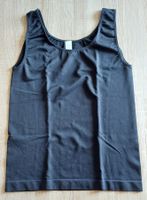 4x neue Damen Achsel Shirt / Top / Unterhemd / Sport