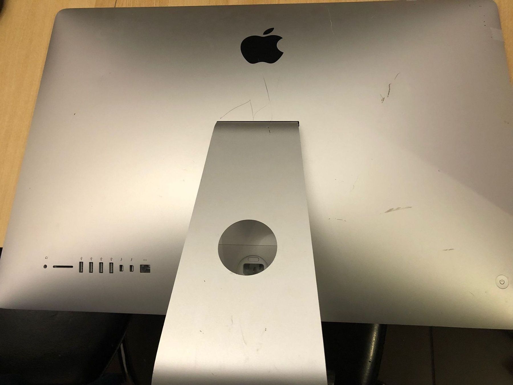 Apple PCs: Vends Imac 27" EMC 2639 modèle 1419 – Defekt aus Corpataux von pfi_27t6 1