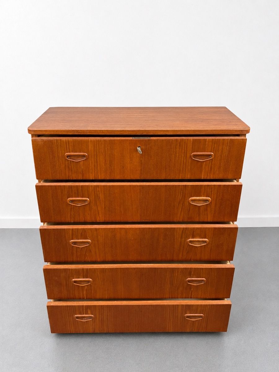 Kommoden: Kommode, Mid Century Design – Gebraucht aus Dachsen von Lor_sch 2