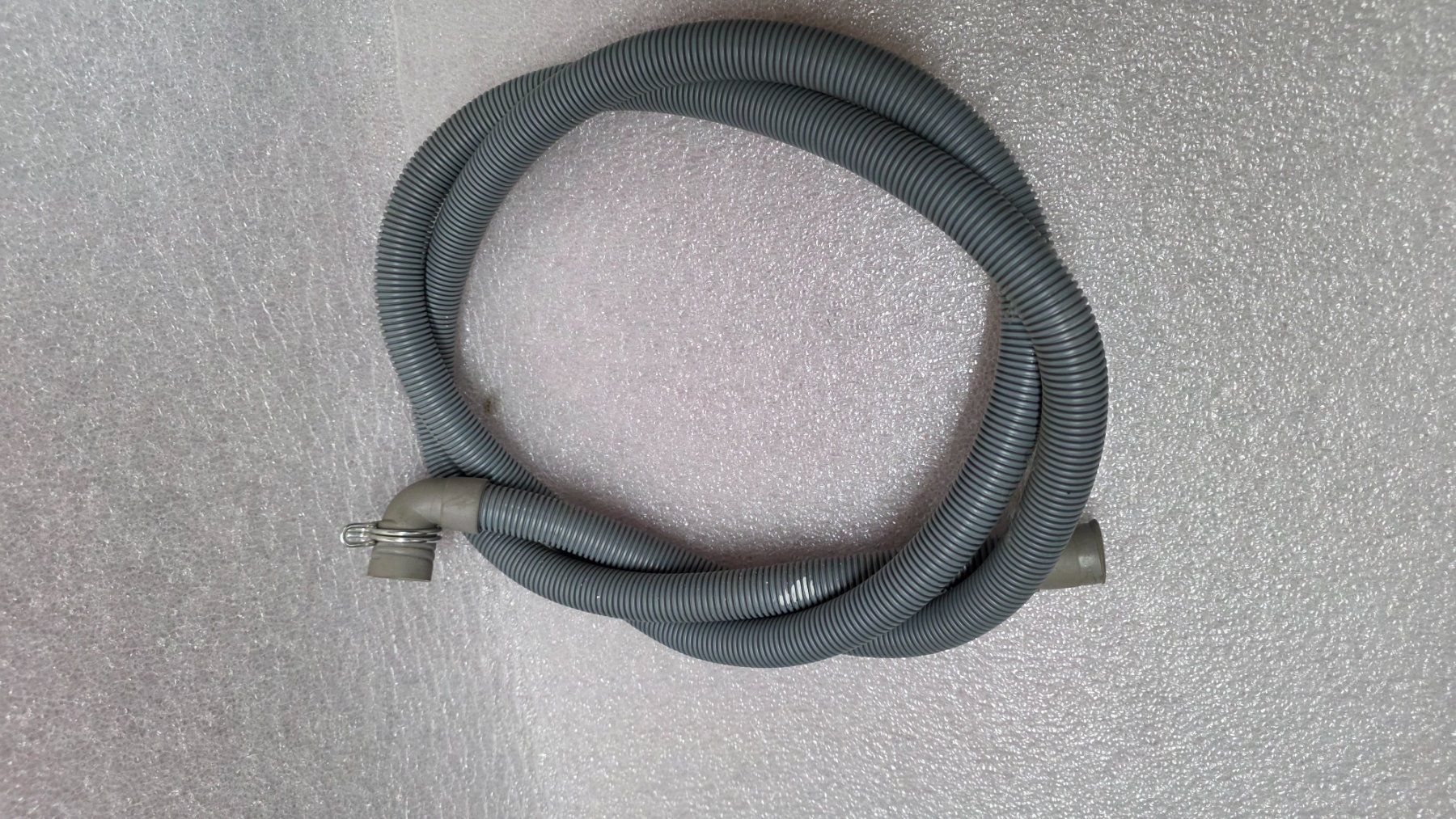 Tuyaux & tubes: Tuyau flexible 3/4 – D'occasion à Bionnens par Meg011