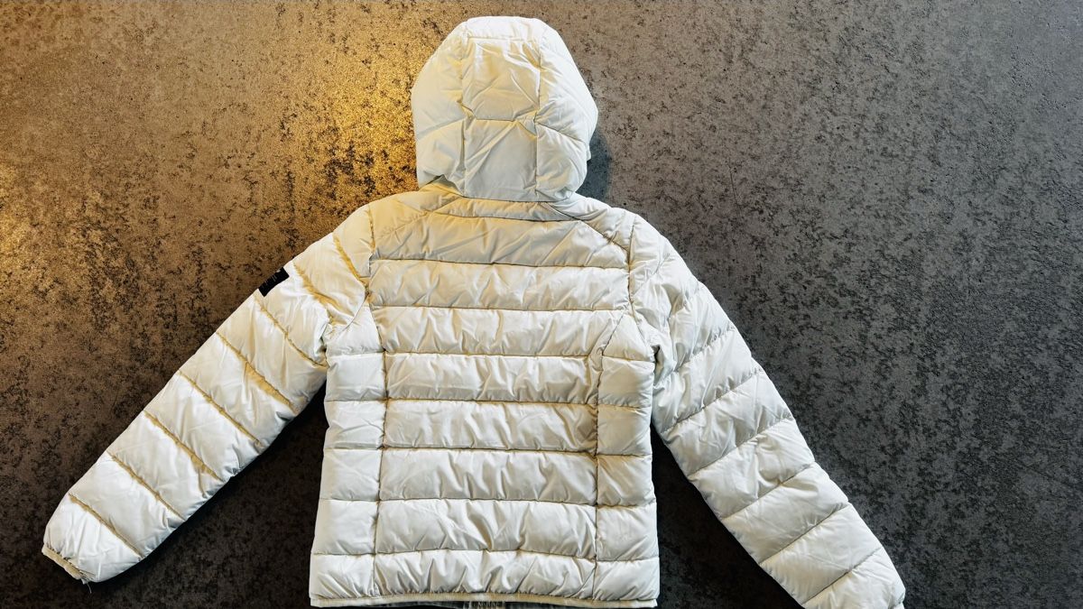 Jacken: Daunenjacke Gr. S, weiss, neu – Neu (gemäss Beschreibung) aus Heerbrugg von Heaven09 2