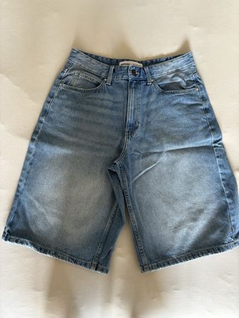 Bershka Shorts loose fit