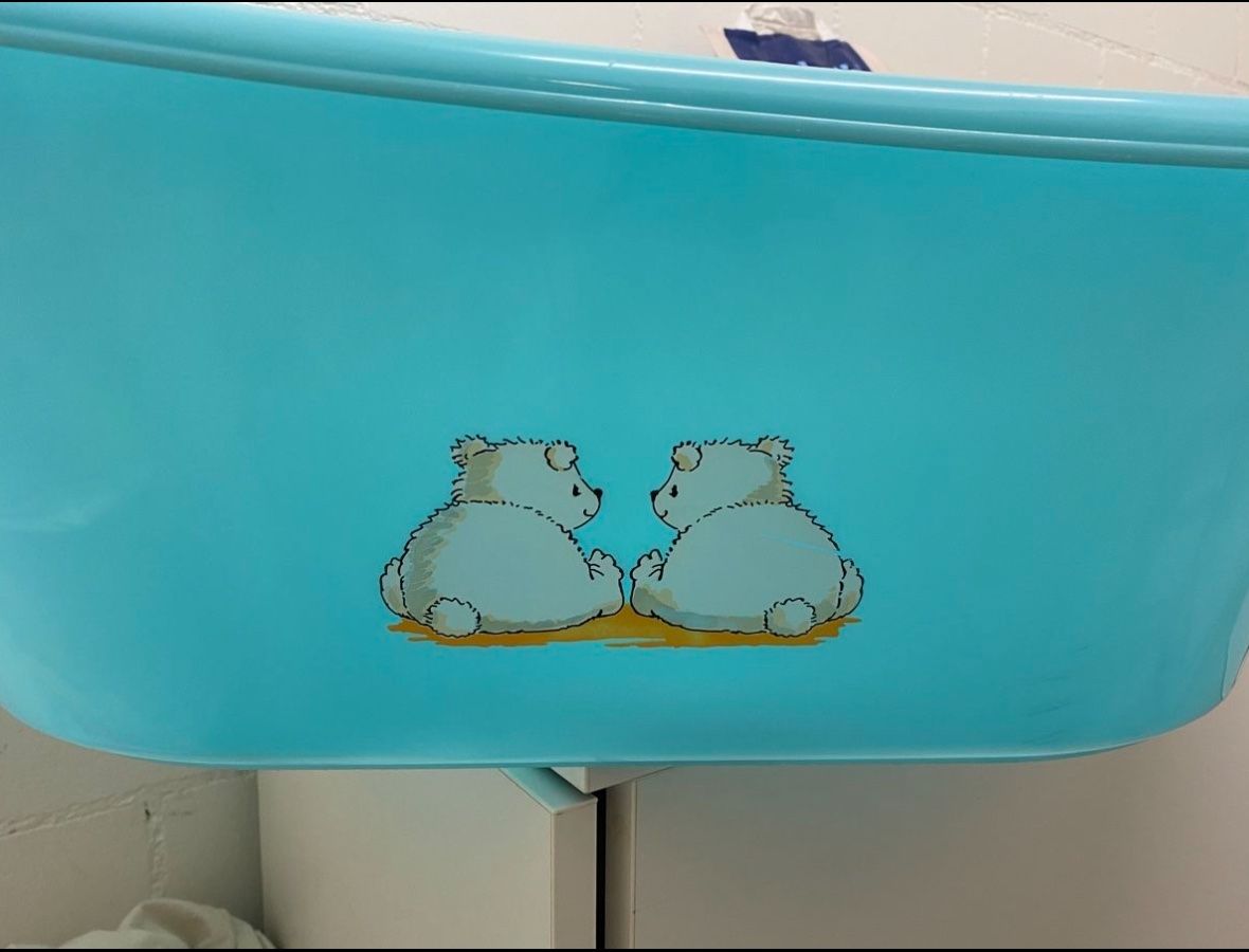 Vasche da bagno: Stabile Babybadewanne mit Gestell – Usato da Ennetbaden venduto da KleinesNest 1