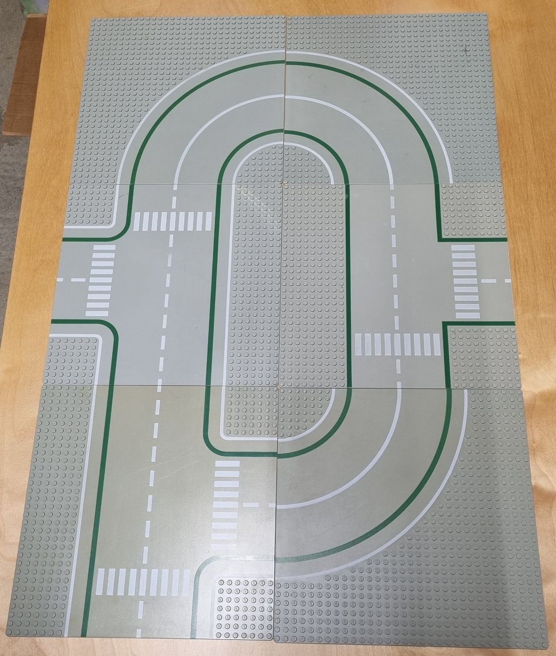 Lego Kit di costruzioni: Lego 6x Strassenplatten / Baseplates – Usato da Basadingen venduto da tot_59zf