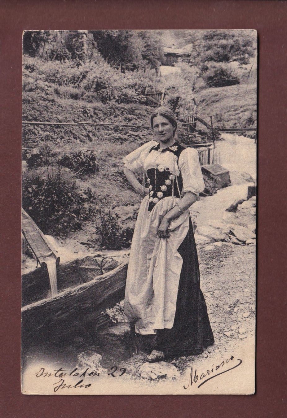 Cartoline postali: Frau mit TRACHT - 1904 – Usato da Pully venduto da nicecards-shop