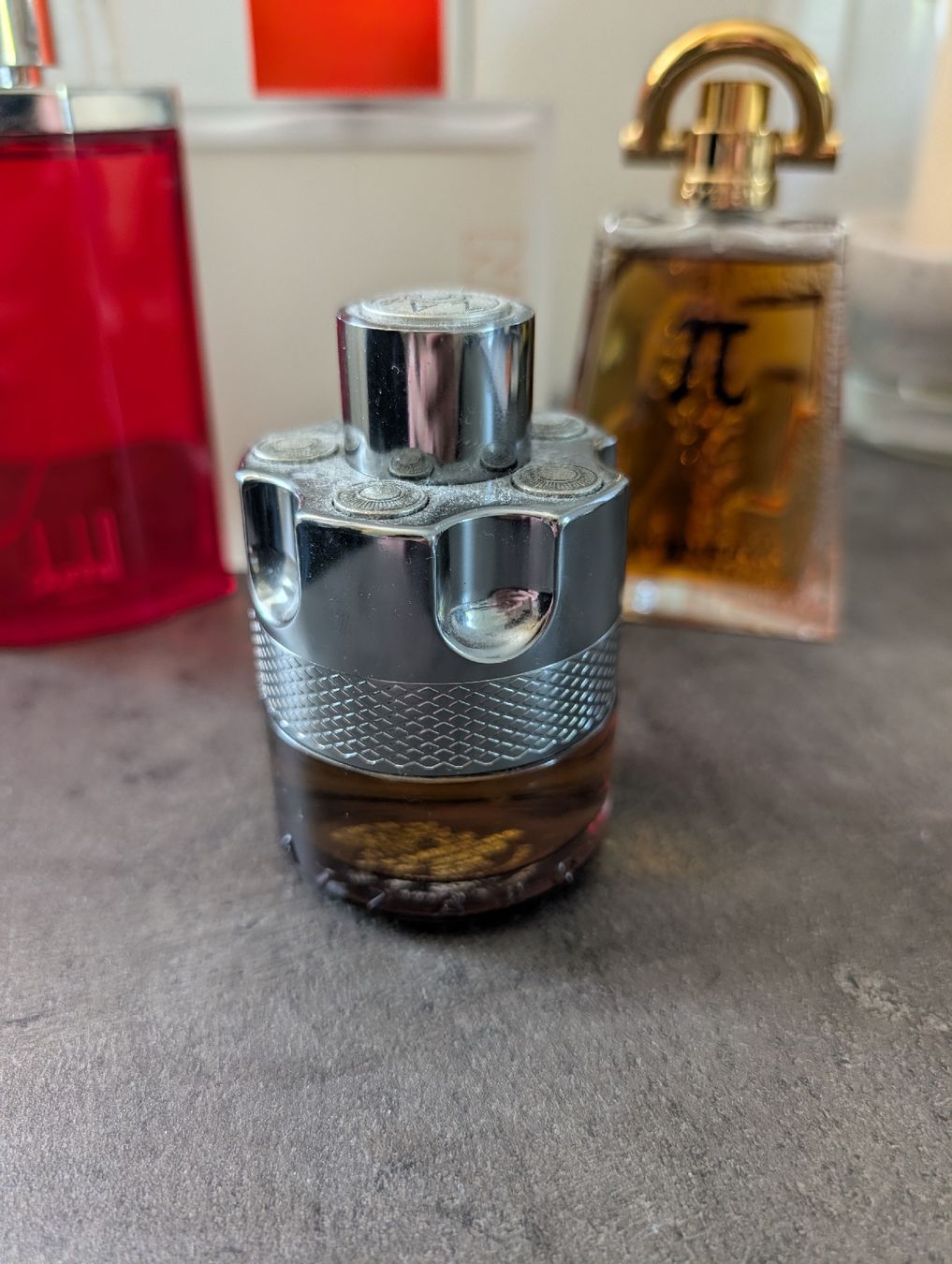 Profumi & Eau de Toilette: Parfum Lot – Usato da Zug venduto da mic_rq6z 3