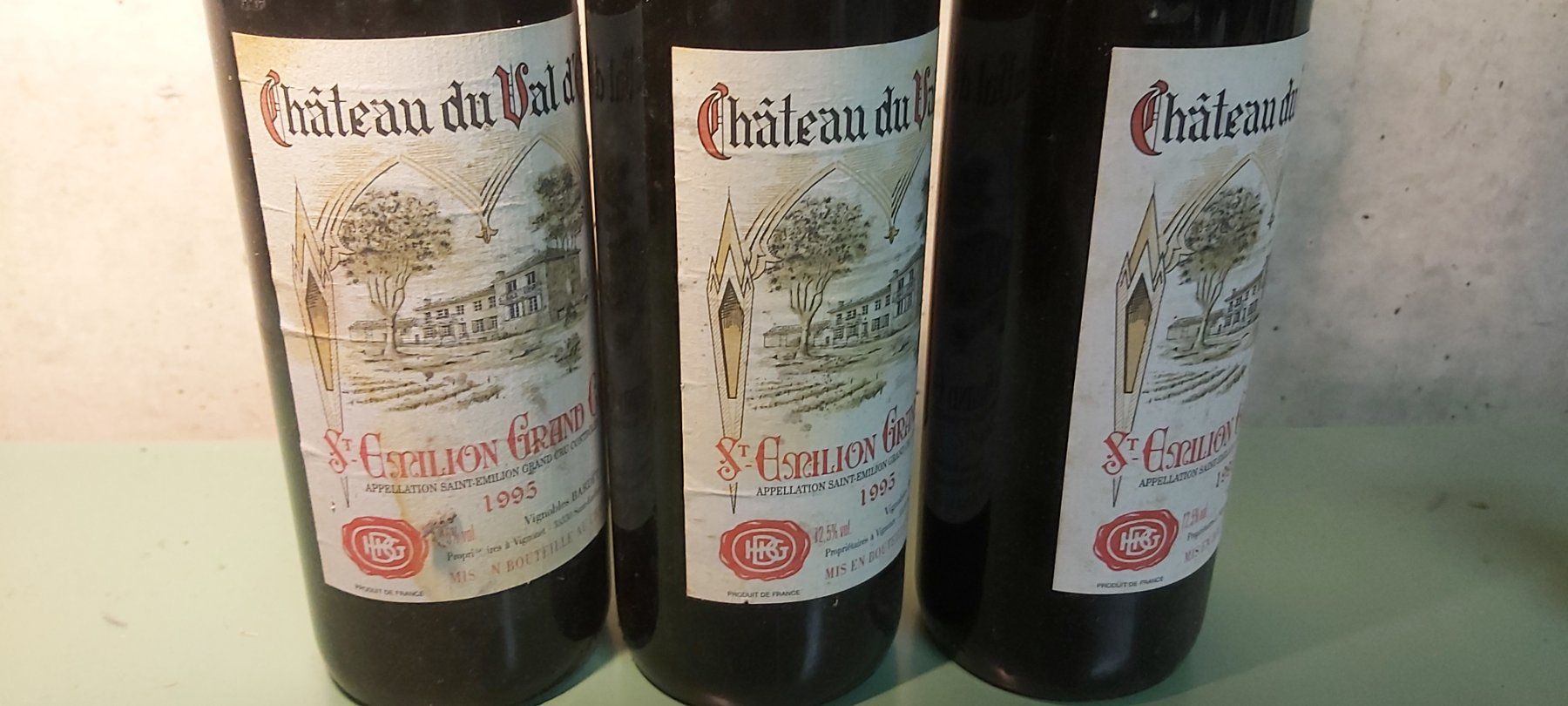 Wein: 3 Flaschen Château du Val d'Or 1995 – Neu (gemäss Beschreibung) aus Uffikon von Betterwo 1