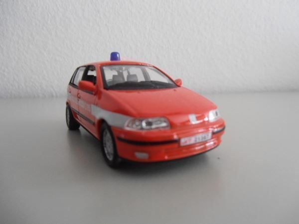 Fiat Modellini d'auto: Fiat Punto Vigili del Fuoco , 1:43 – Usato da Goldach venduto da Feivel9 4