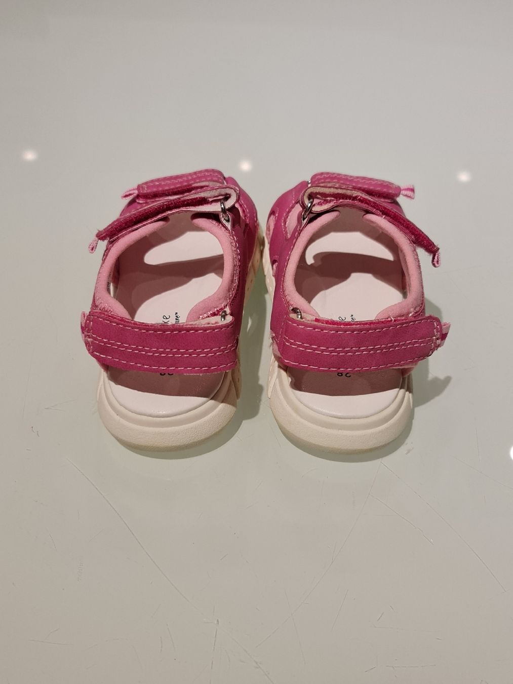 Scarpe per ragazze: Gr. 28 - Cupcake Kindersandalen, Neu – Nuovo e nell'imballaggio originale da Nürensdorf venduto da kin_2jn6 3