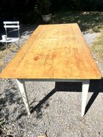 Holztisch