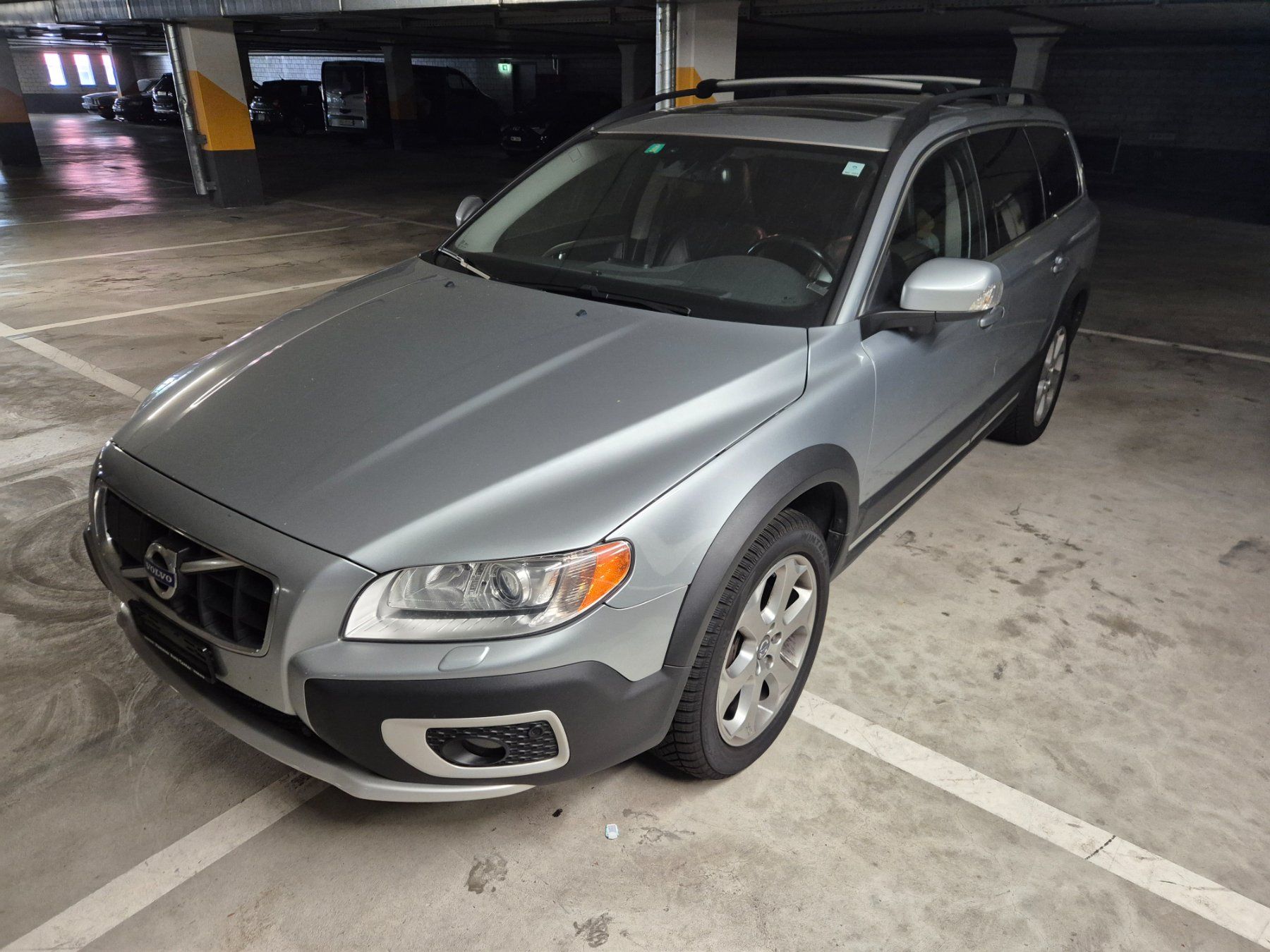 Volvo Autos: Volvo XC70 T6 – Gebraucht aus Hergiswil NW von Adis_D