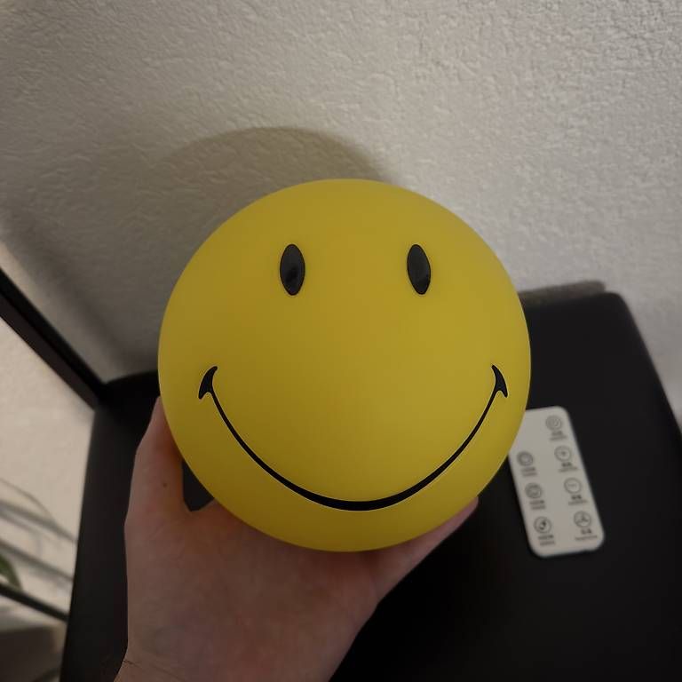 Lampade: Lampe LED Smile batterie rechargeable en USB C – Usato da Vevey venduto da diogodasilva_ 2