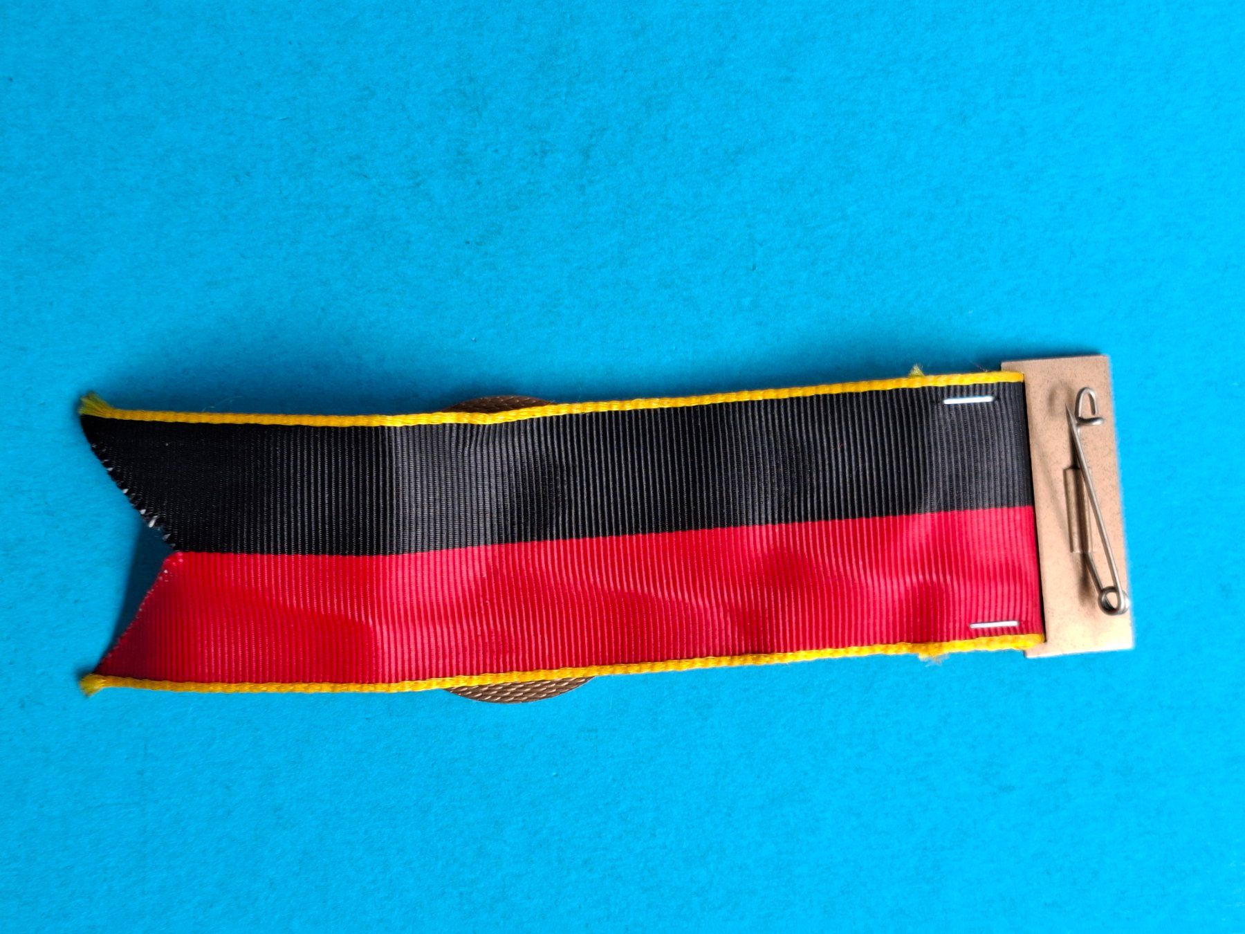Medaglie: Bern Meisterschaft 1984 (N406) – Usato da Schwanden GL venduto da Suvorov 3