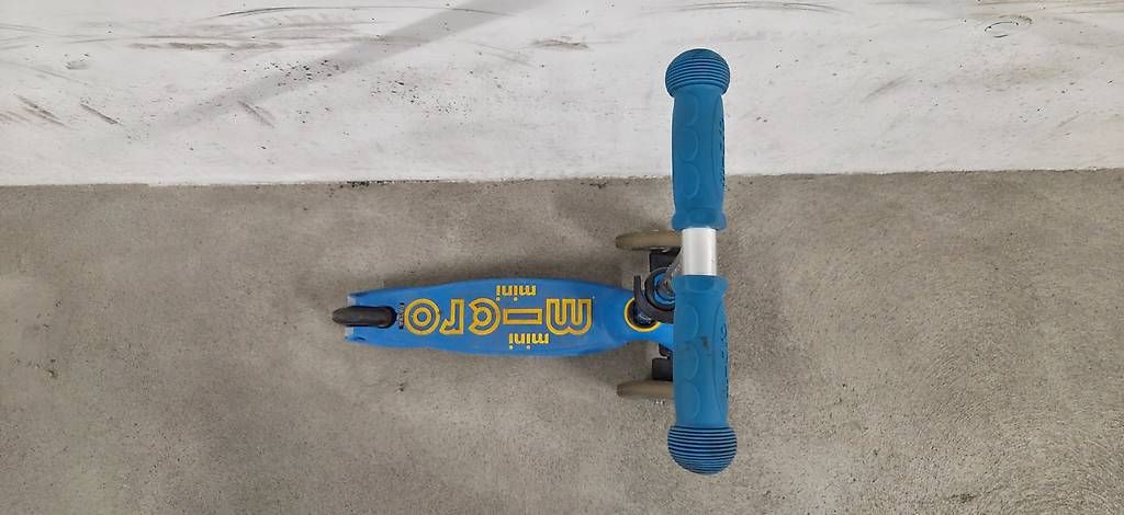 Micro Kickboard: Micro Kickboard blau – Gebraucht aus Rudolfstetten von cjcsp 1