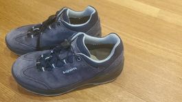 Lowa Marie GTX LO Trekking Schuhe  Gr. 32, geruchsneutral!