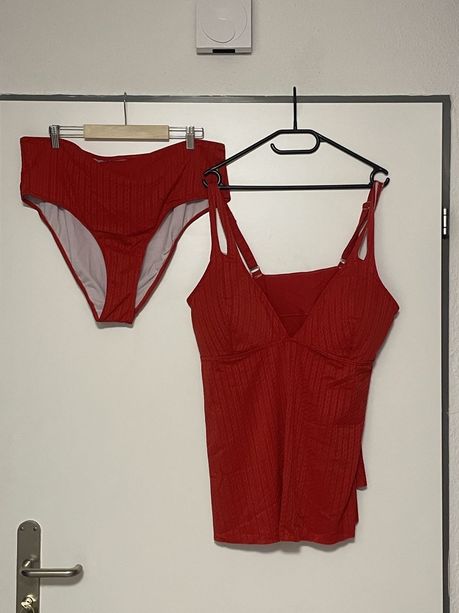 Badekleider & Bikinis: Bikini Set  – Neu (gemäss Beschreibung) aus Gossau ZH von Lavinia07