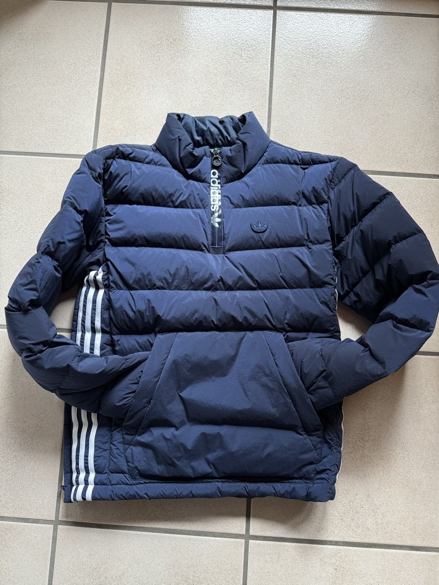 Adidas Vestes: Jacke – Neuf (Voir description) à Hünenberg See par sst_bf9y
