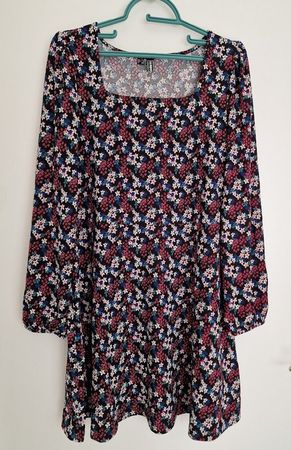 ❣️RAINBOW KLEID VON BPC, NEU, GR. 40/42, PFLEGELEICHT