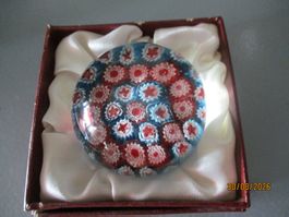 Briefbeschw.- Murano Millefiori mit Schachtel guter Zustand