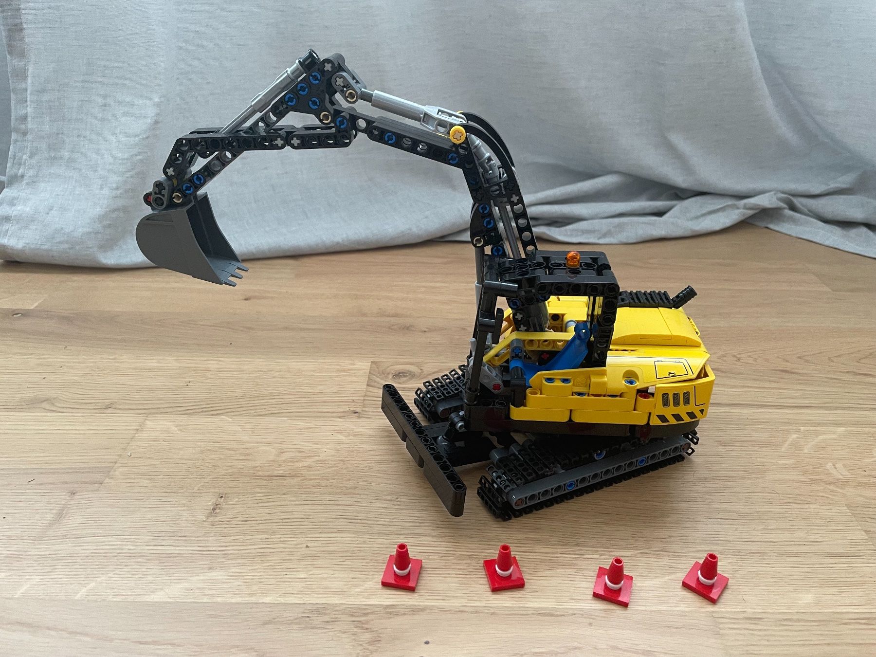 Lego Baukästen: Lego Technic - Bagger – Neu und originalverpackt aus Salmsach von ram82 2