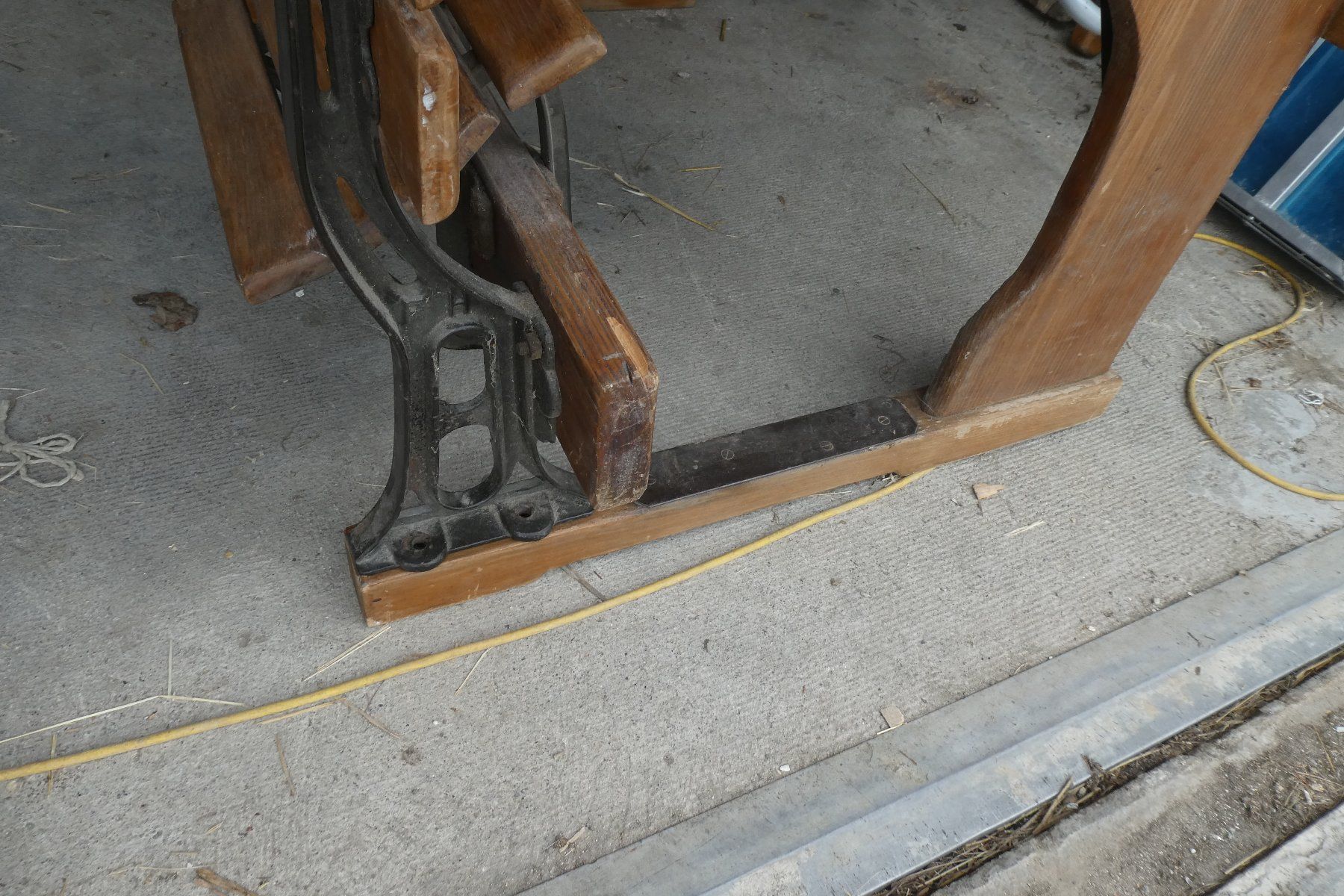 Schreibtische: Bureau d'écolier ancien – Gebraucht aus Fontaines NE von monloisir 7