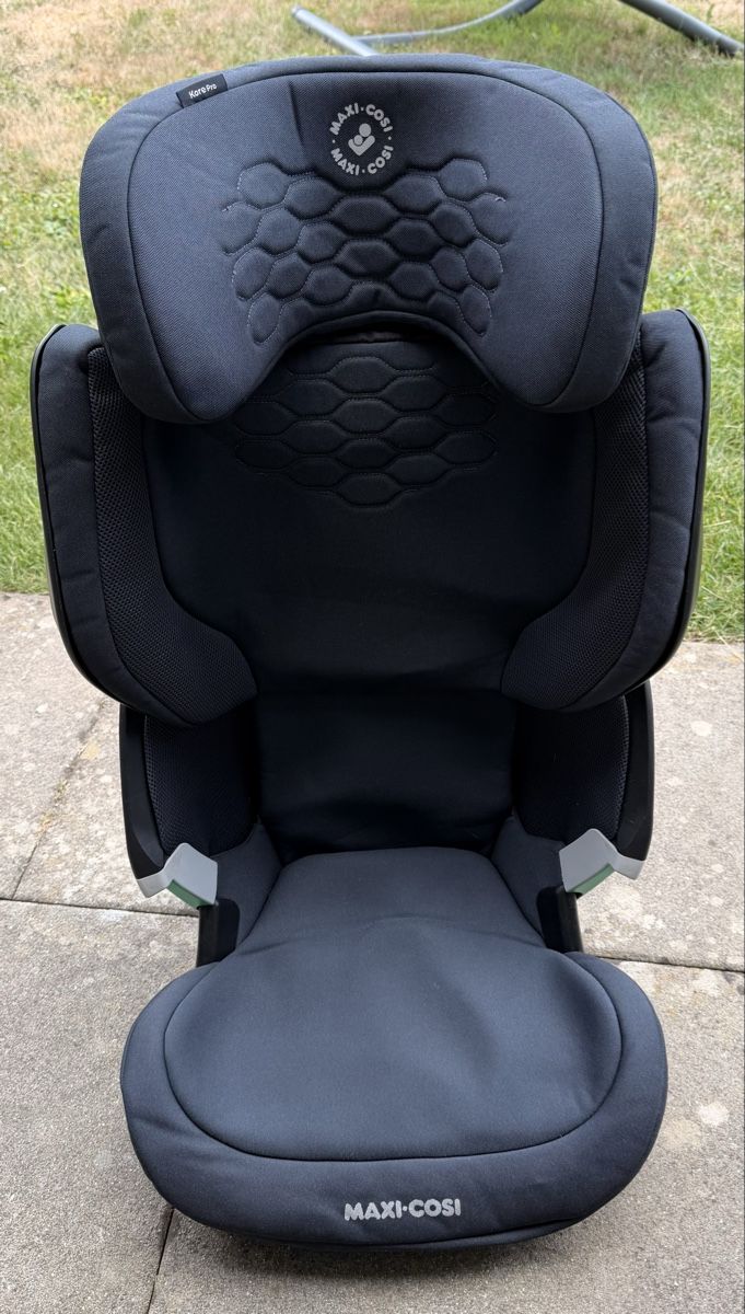 Maxi-Cosi Sièges auto: Maxi Cosi I-Size Kindersitz – D'occasion à Glattfelden par FlyCessna 4