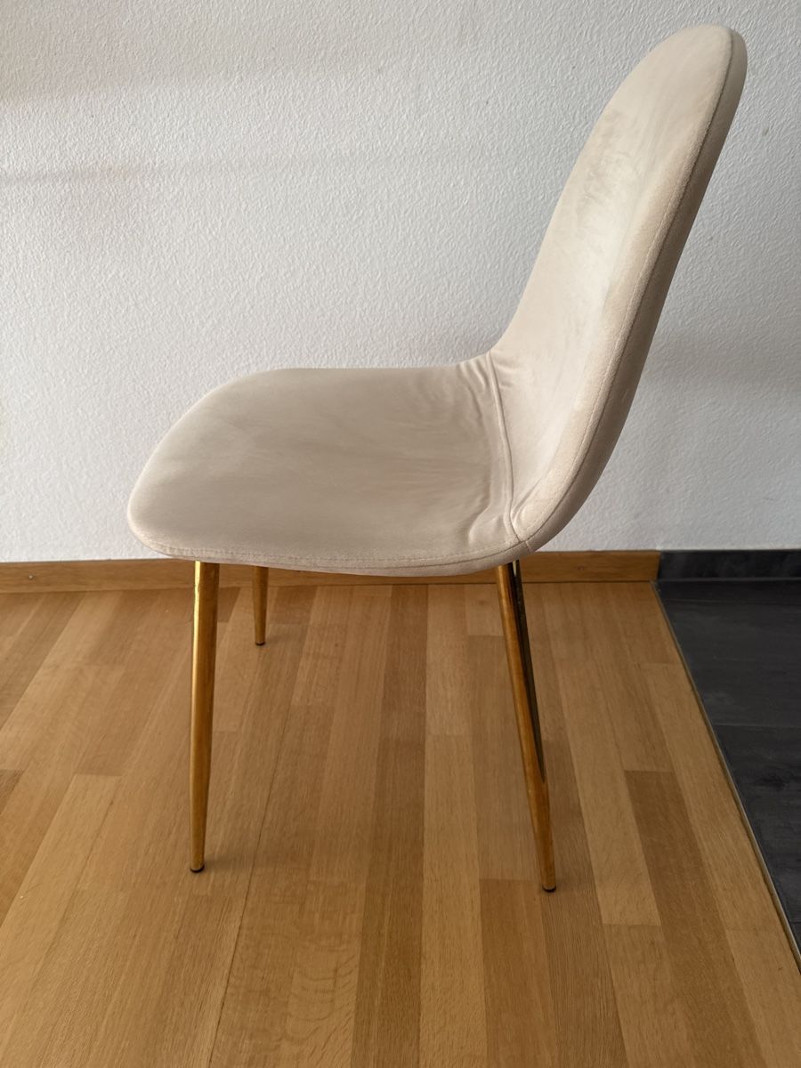 Stühle: Yoyce 2 velvet gold/beige chairs – Gebraucht aus Zürich von rha_t7sc 1