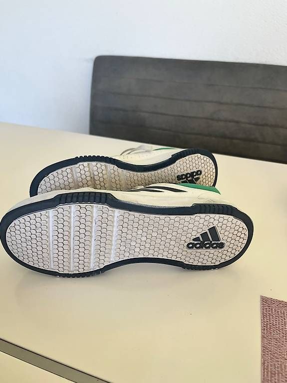 Scarpe da donna: adidas Sneaker 37.5 – Usato da Kriens venduto da nad_vpt6 1