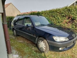 Peugeot 306, 1999, Batterie defekt, läuft sonst gut, Export