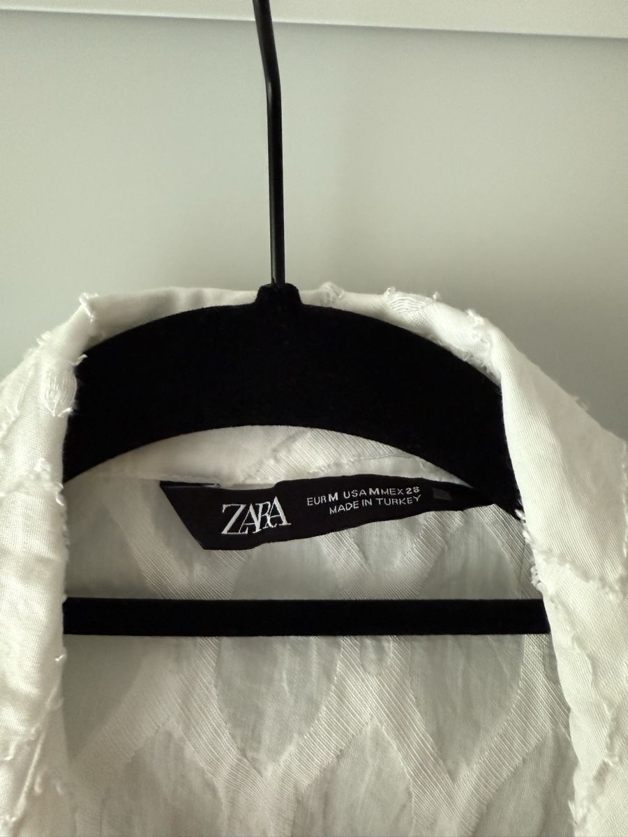 Zara Chemisiers: Bluse – D'occasion à Wil SG par xrnvani 1