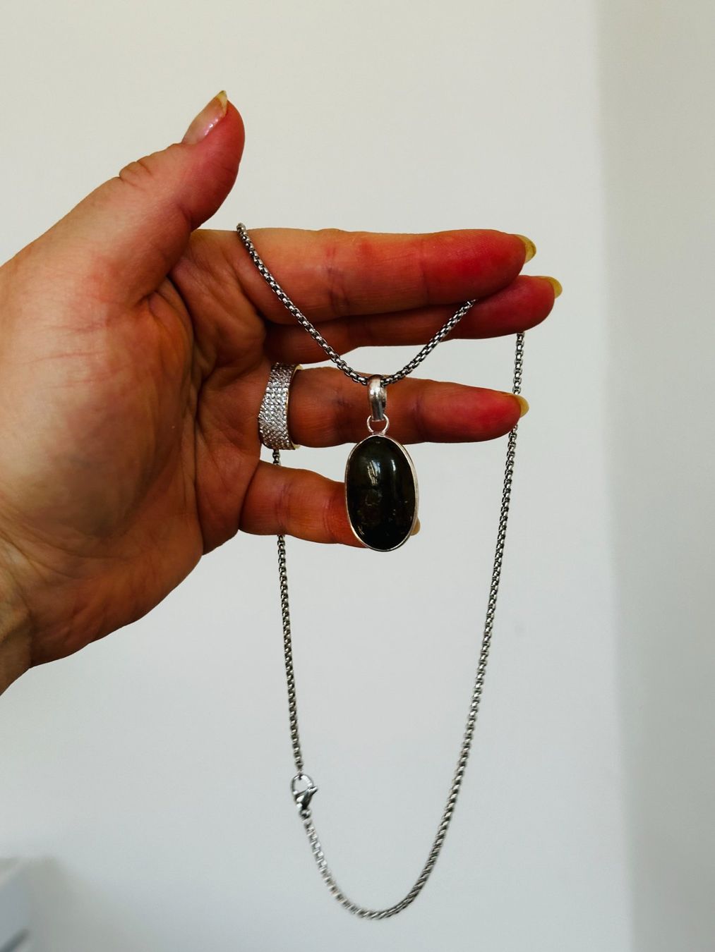 Catenine: Labradorite necklace – Nuovo e nell'imballaggio originale da Genève venduto da AGBERG 1
