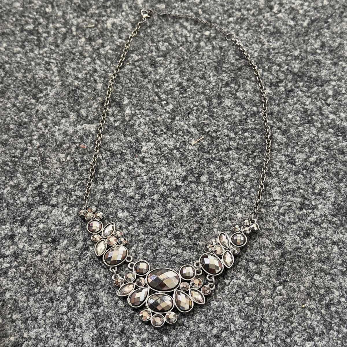 Catenine: Schicke Collier Kette 56 Gesamtlänge – Usato da Widnau venduto da kustercarmen 6