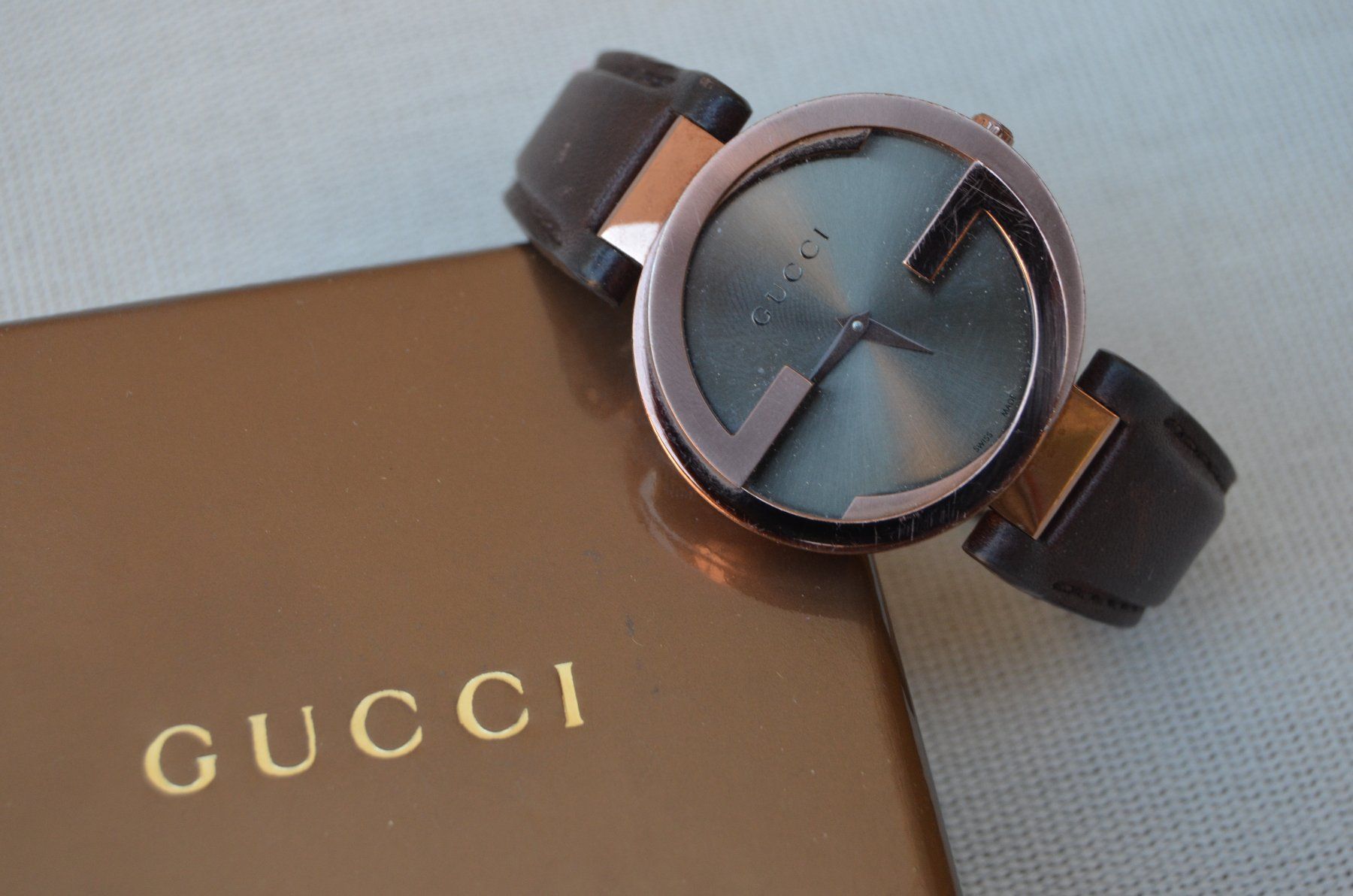 Gucci Orologi: Gucci Interlocking  Armbanduhr / montre – Usato da Collonges venduto da Auganien 3