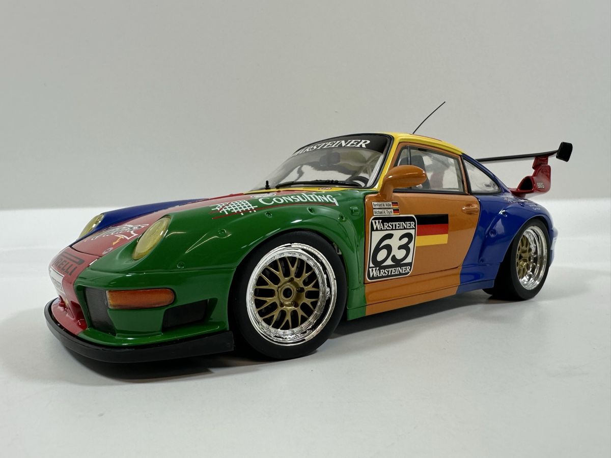 UT Models Modellini d'auto: Porsche 911 GT2 1:18, Müller/Trunk, UT MODELS – Usato da Zofingen venduto da rf9_x2xt