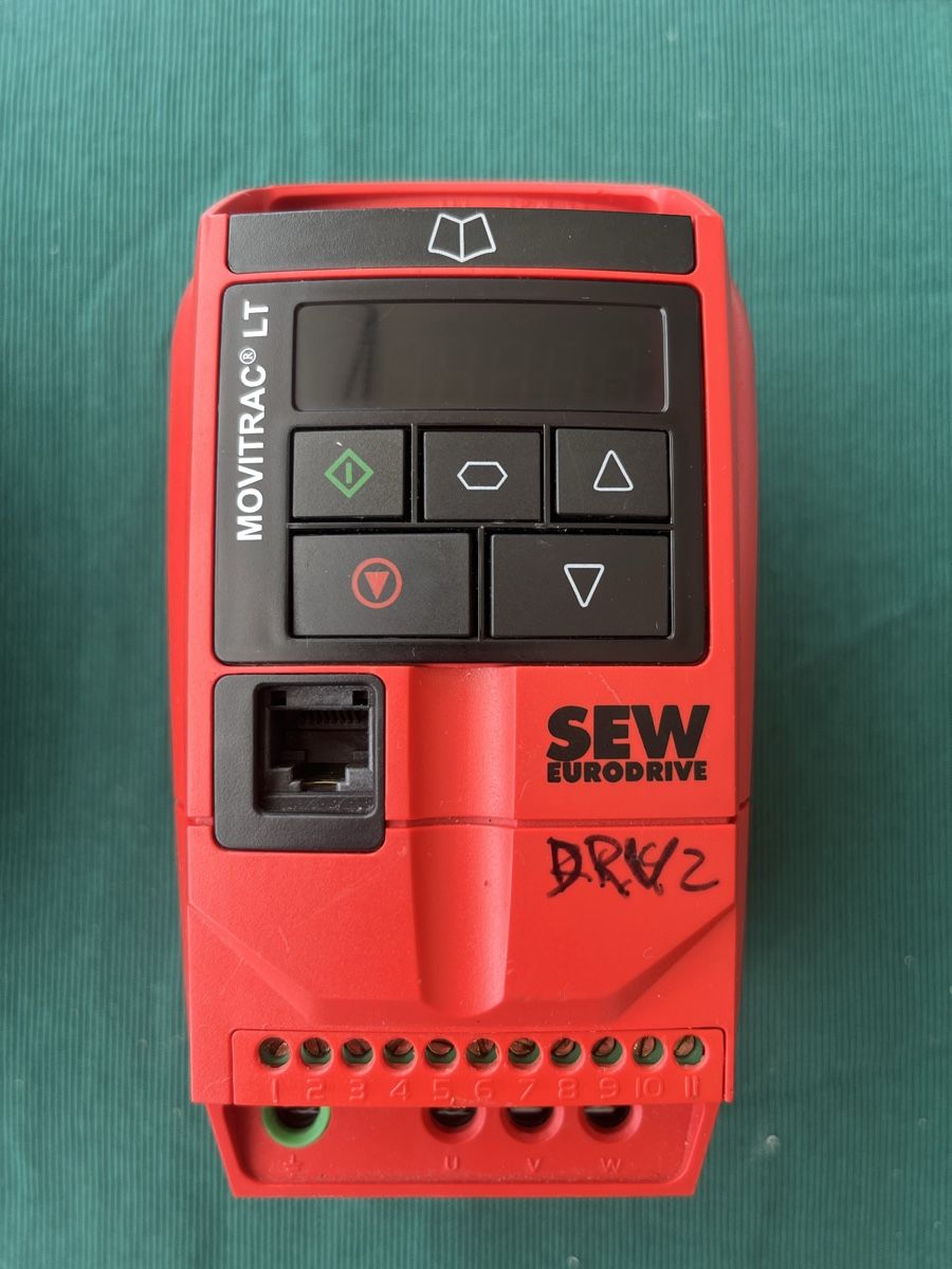 Componenti elettronici: SEW eurodrive MOVITRAC®LT – Usato da Chavannes-prés-Renens venduto da Noku_1