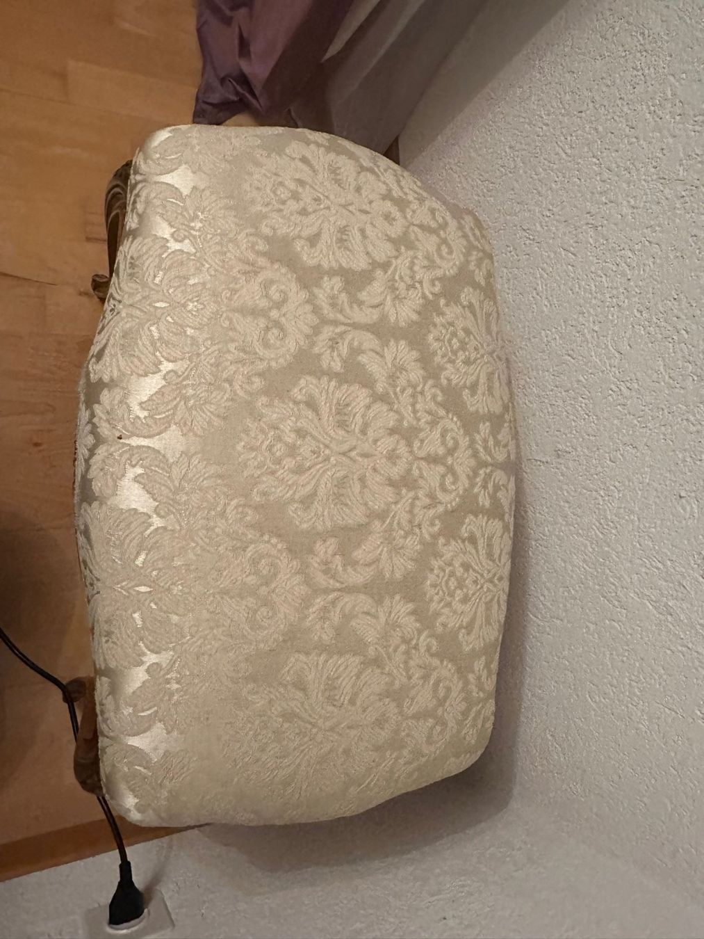 Hocker: Vintage Hocker – Gebraucht aus Thun von Gnoli5 1