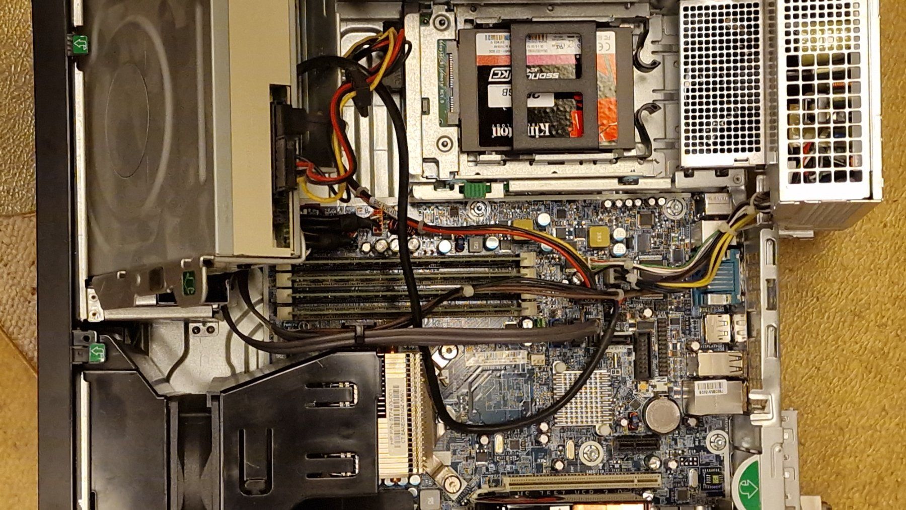 Hewlett Packard PCs: 2x HP Z200 SFF gut ausgerüstet – Gebraucht aus Bern von Skiper 6