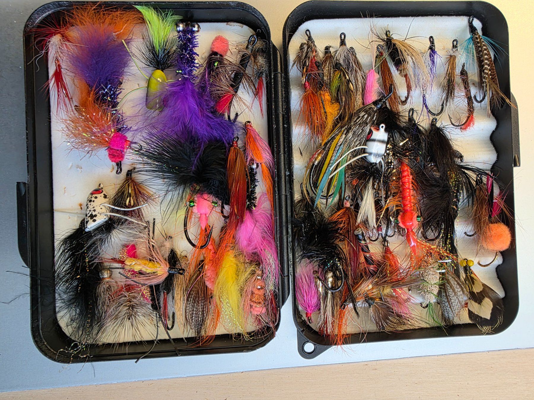 Esche: Streamer & Fliegen – Usato da wöschnau venduto da Fugasi 3