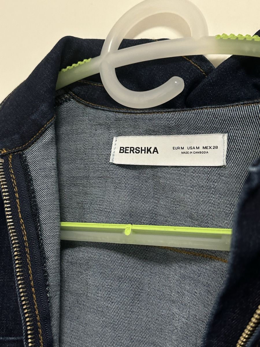 Bershka Jeans: Bershka Jeans Overall, Gr. M – Nuovo (secondo la descrizione) da Zürich venduto da kri_hy6t 5