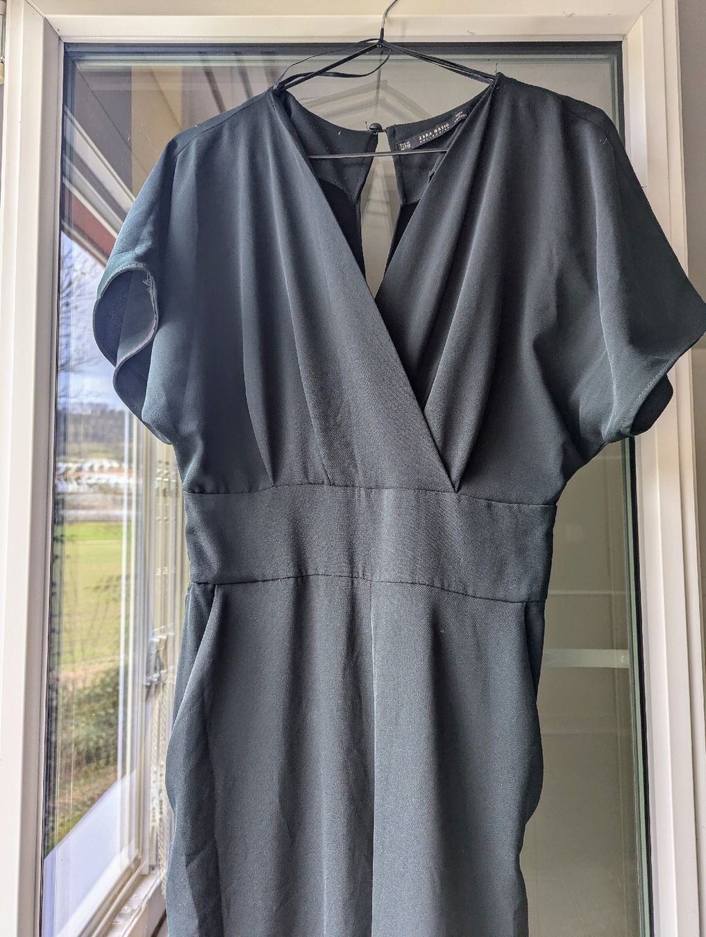 Zara Jumpsuits: Elegant Zara Black Jumpsuit S – Neu (gemäss Beschreibung) aus Schlieren von maseam 2