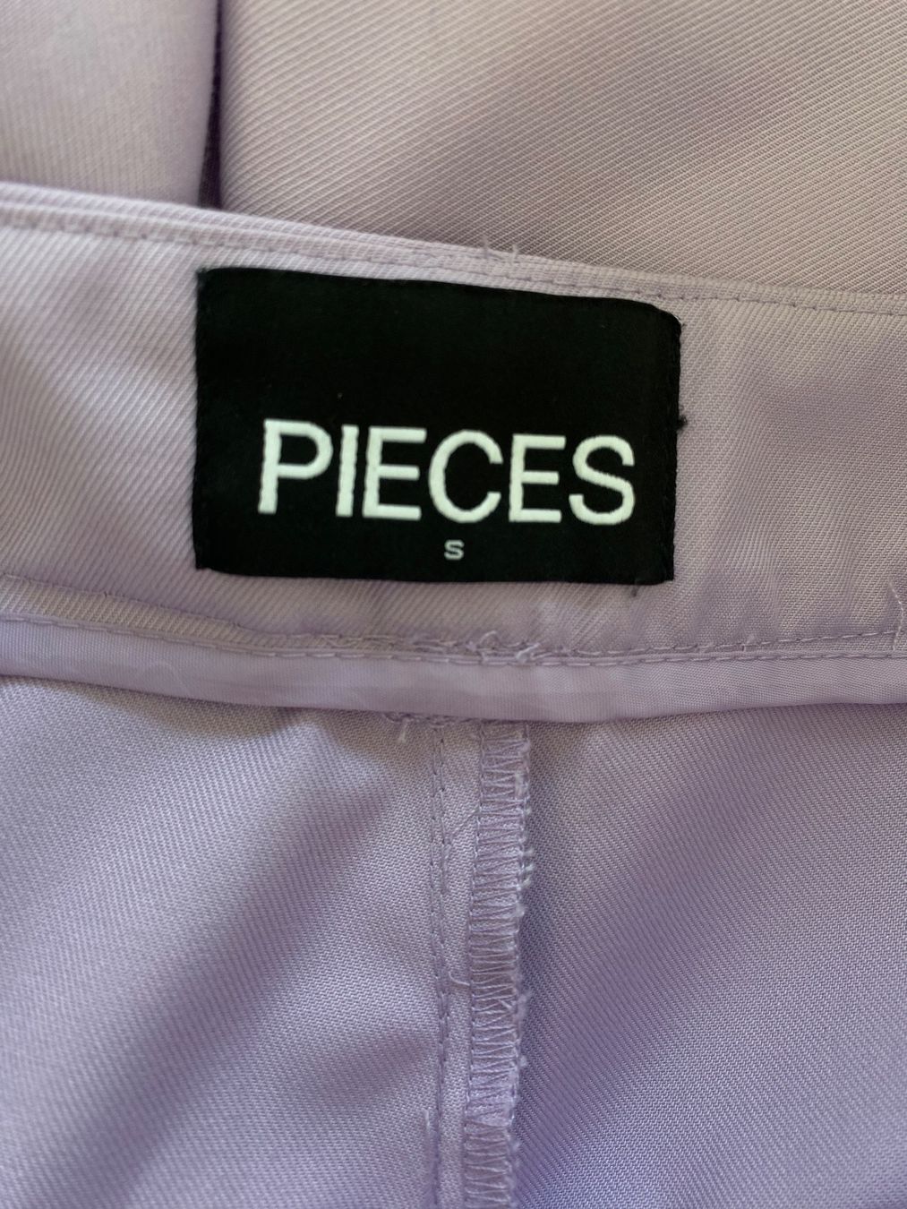 Pieces Hosen: PIECES Bermudas - neu - – Neu (gemäss Beschreibung) aus Jona von vanessasupermarket20 7