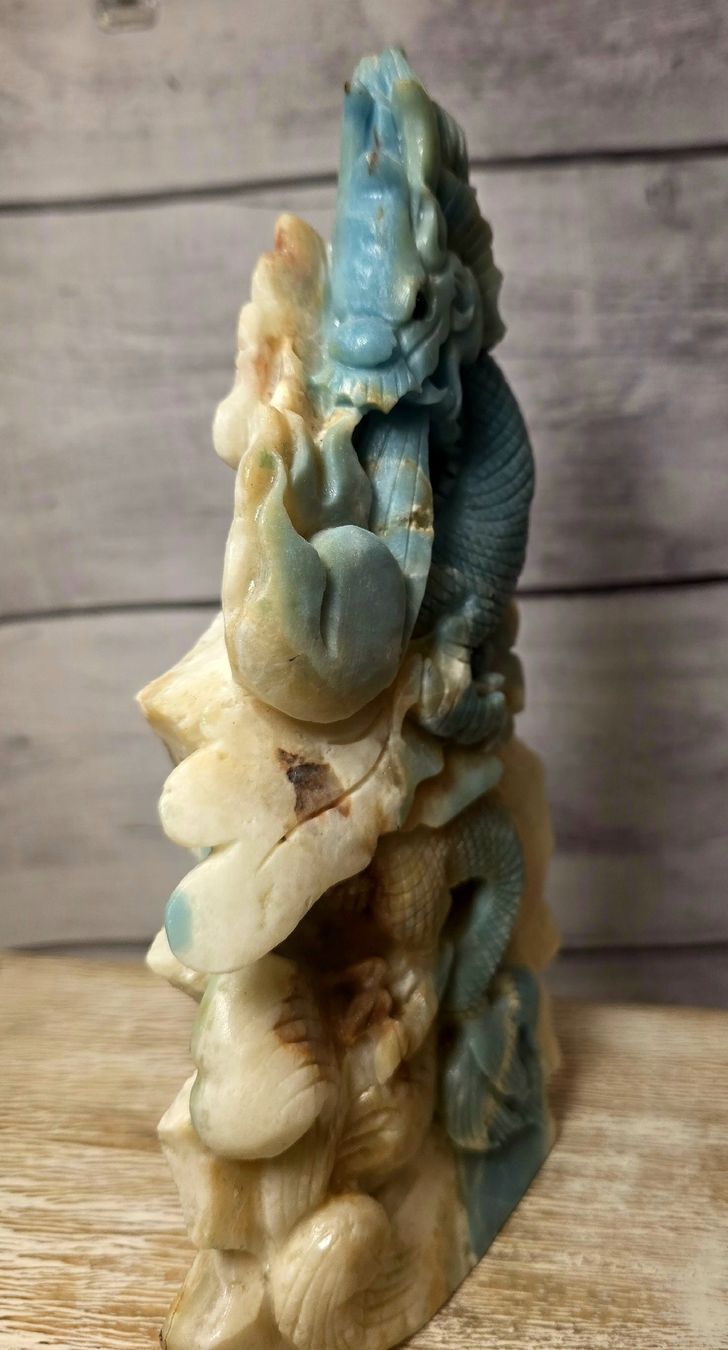 Minerali & Pietre curative: Wunderschöner Amazonit Chinesischer Drache 888g – Nuovo e nell'imballaggio originale da Matzingen venduto da Shay_Crystalz 2