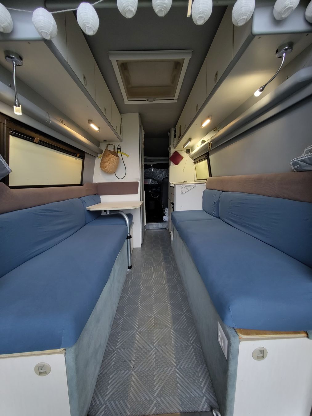 Renault Veicoli da campeggio: Renault Trafic Camper – Usato da Brittnau venduto da Kwatschkopf 2