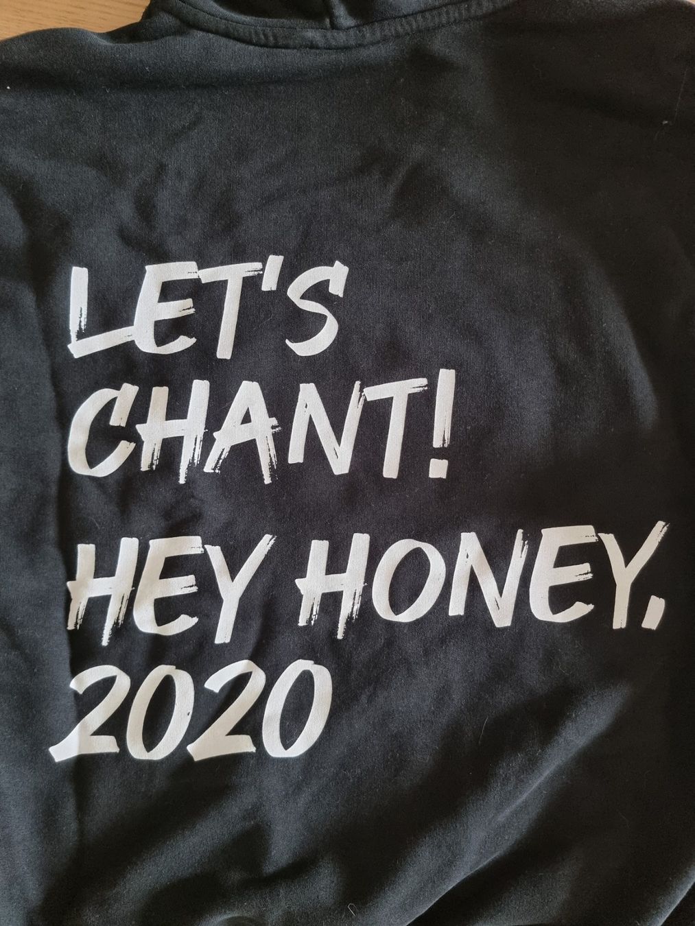 Pullover & Sweatshirts: Schwarzer Hoodie "Let's Chant! 2020" – Gebraucht aus Goldach von Cooky2011 1