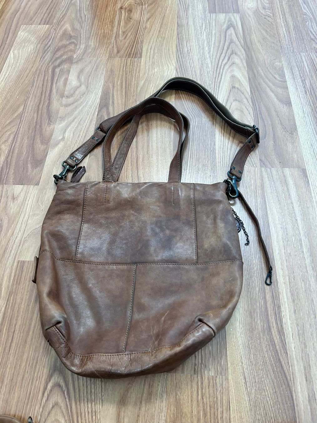 Aunts & Uncles Taschen für Damen: Sac cuir véritable Aunts&Uncles – Gebraucht aus MARTIGNY von xmi_q5tv 9