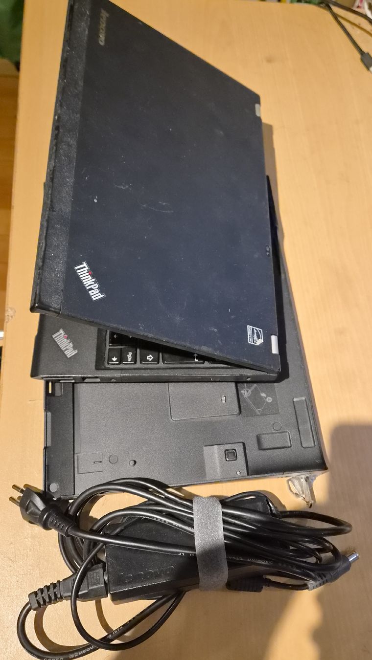 Lenovo Portables: Lenovo Thinkpad x230 – D'occasion à Horgen par domdomdomdom 1