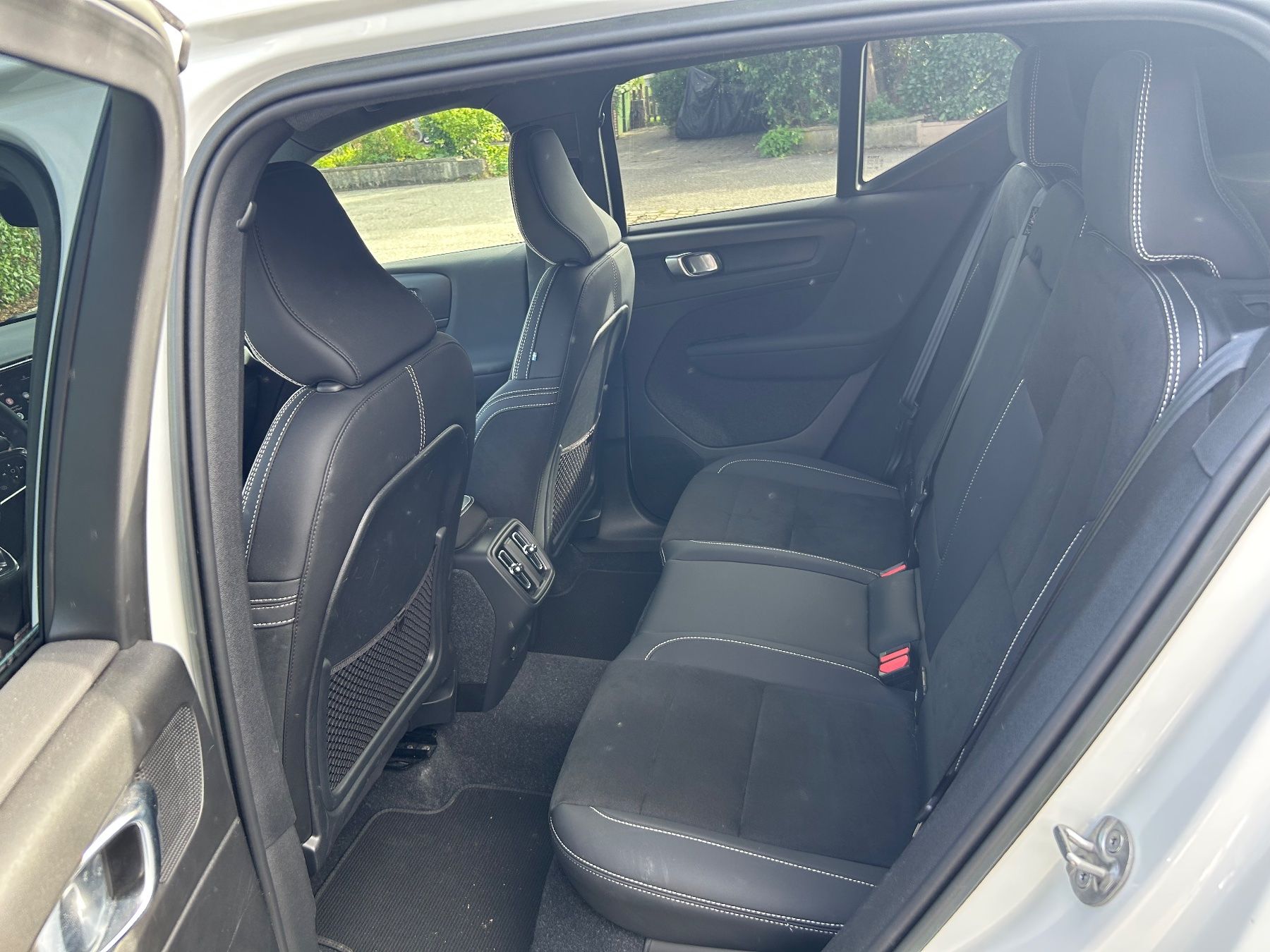 Volvo Automobili: Volvo XC40 B3 Plus Bright – Usato da Kriegstetten venduto da lat_j8gy 8