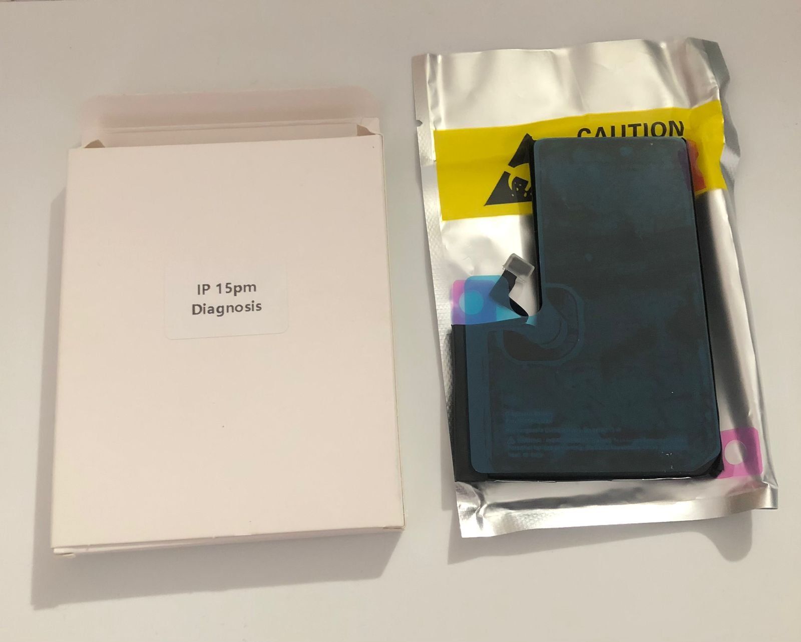 Apple Accus: Battery Iphone 15 Pro Max Diagnostic – Neuf avec emballage d'origine à Leukerbad par mig_8bbp